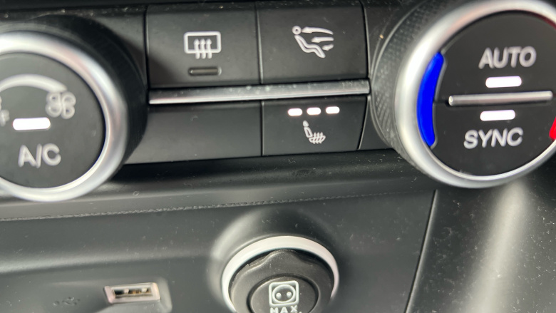 Alfa Romeo Stelvio 2.2 D 210 Speciale 5dr Auto Diesel Estate